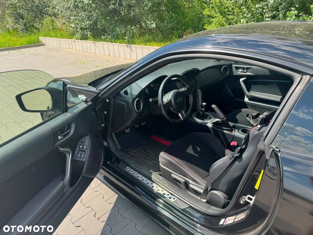 Toyota GT86 2.0 Active - 10
