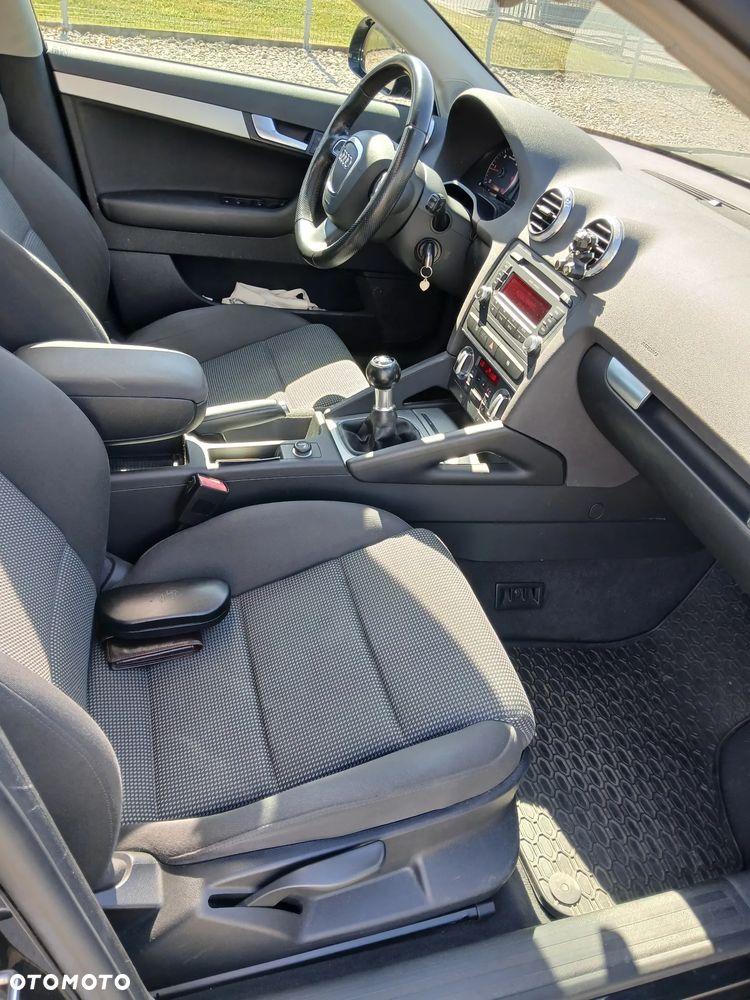 Audi A3 Sportback 2.0 TDI Ambition - 13