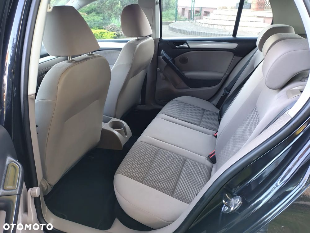 Volkswagen Golf 1.6 Trendline - 10