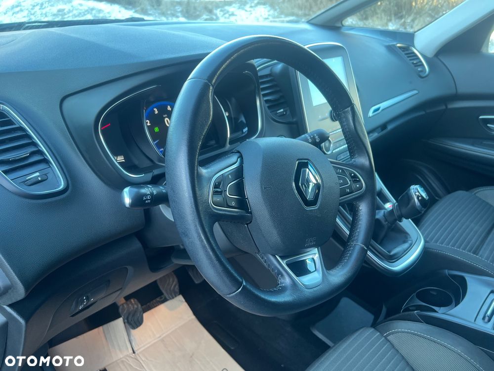 Renault Scenic Energy TCe 130 S&S Xmod Bose Edition - 10