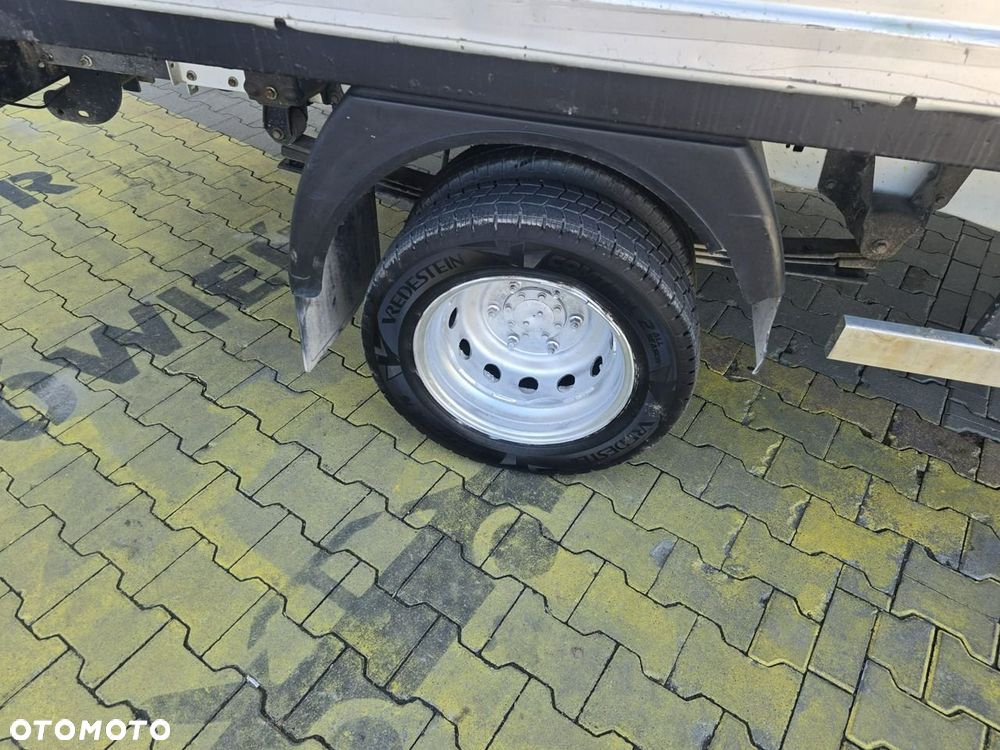 Ford Transit - 18