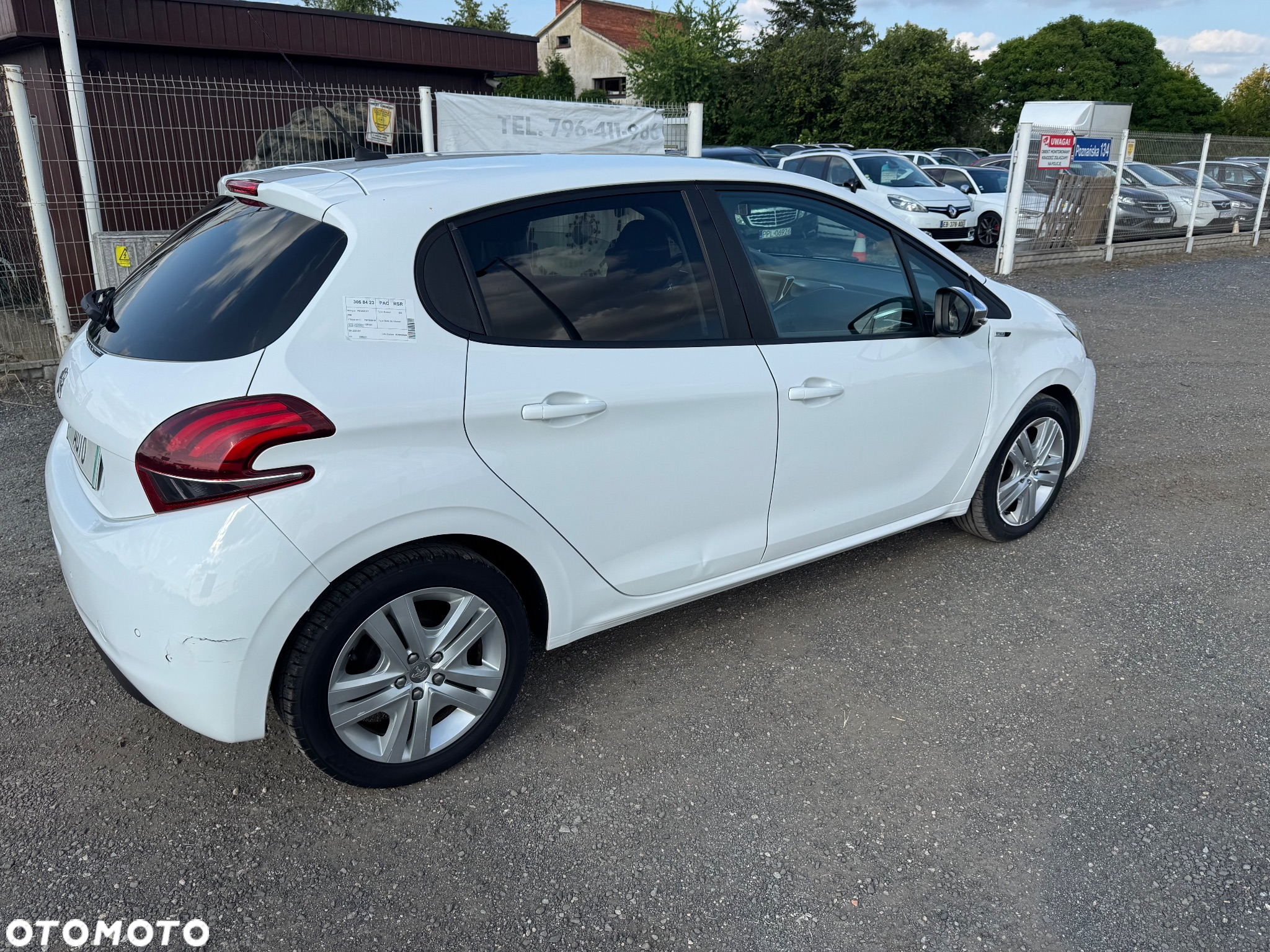 Peugeot 208 1.6 BlueHDi Active - 7