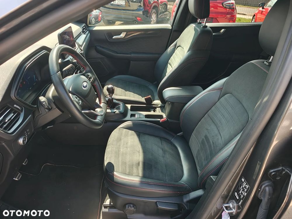 Ford Kuga 2.0 EcoBlue Hybrid ST-LINE - 14