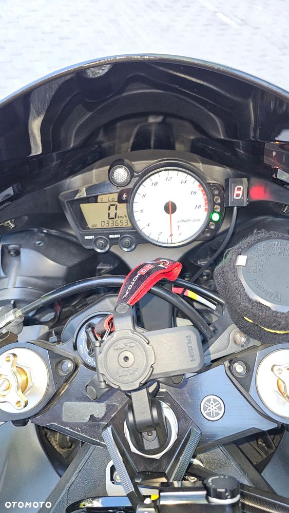 Yamaha R6 - 7