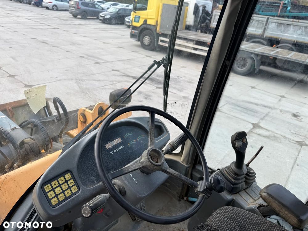 Volvo L30 B / 2007 / 4x4 / Szczęka / Szybkozłącze - 15