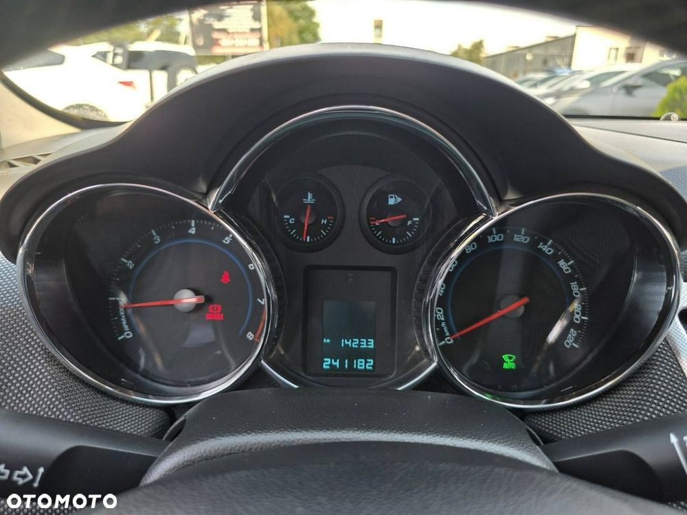 Chevrolet Cruze 1.8 LS (klm) - 9