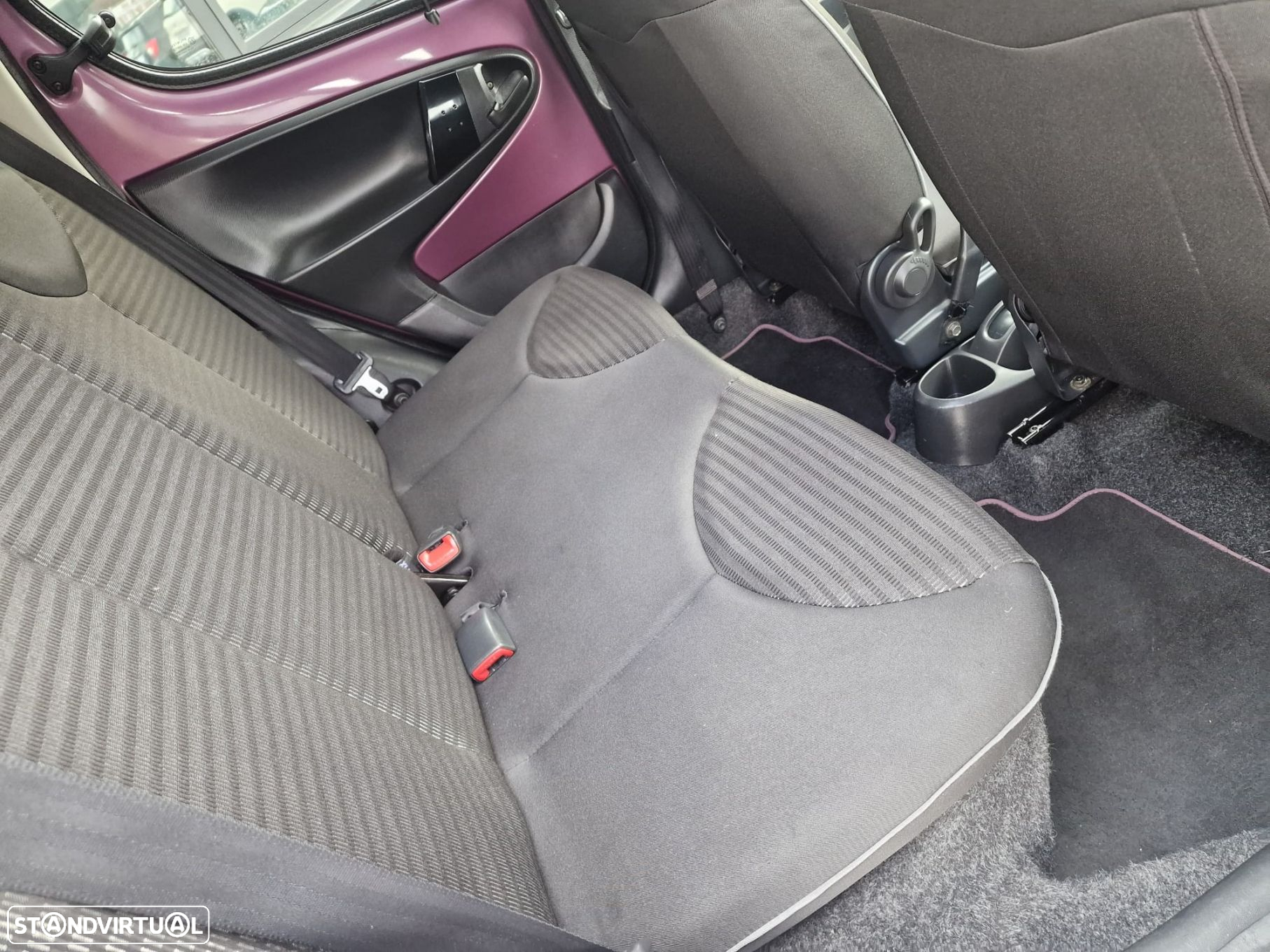 Peugeot 107 1.0 SE Envy 2-Tronic - 31