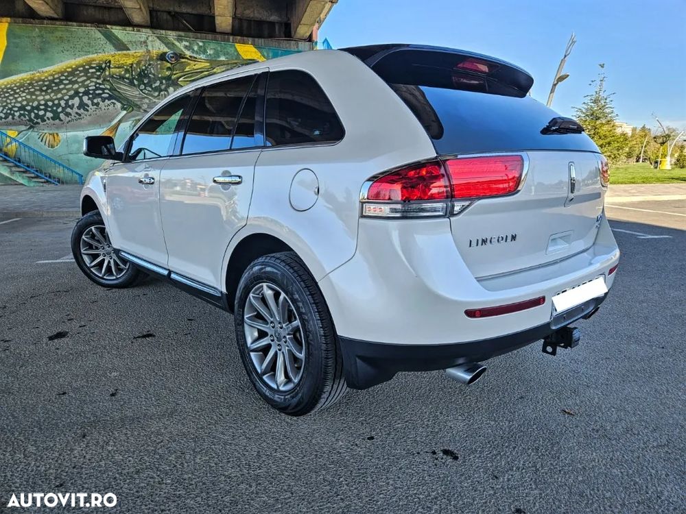 Lincoln MKX - 6