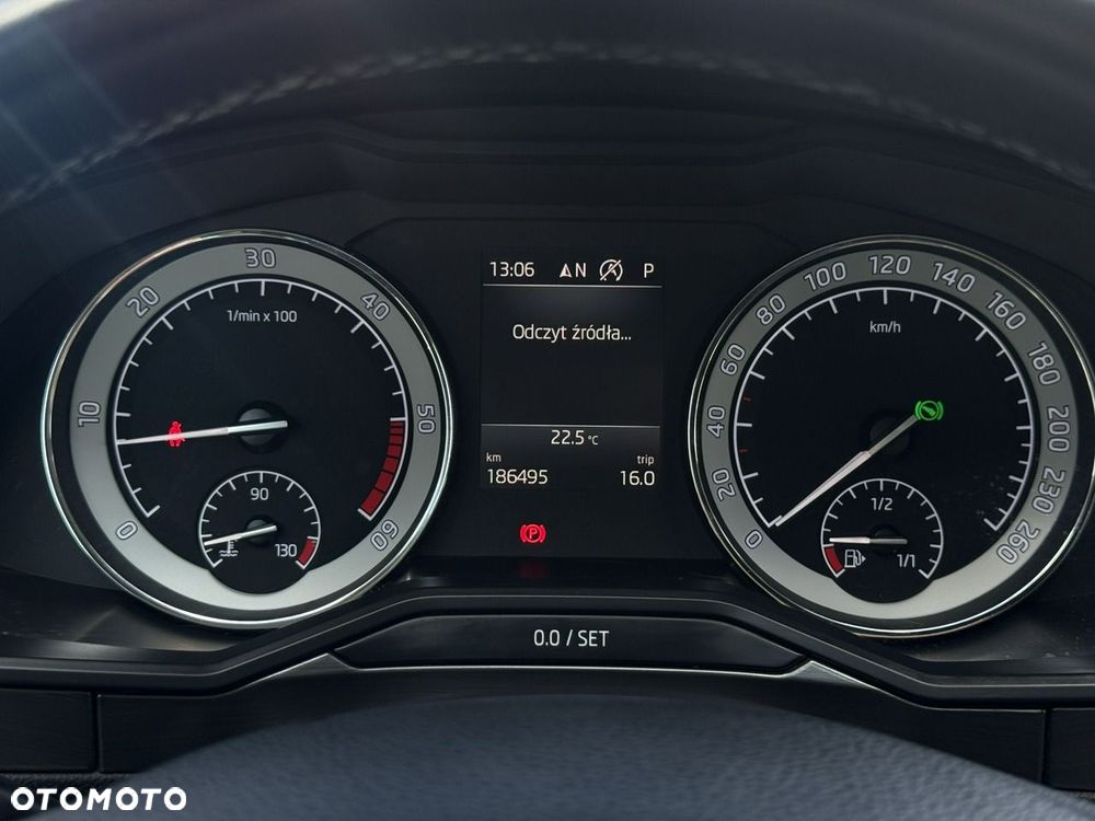 Skoda Superb 2.0 TDI SCR 4x4 Style DSG - 19