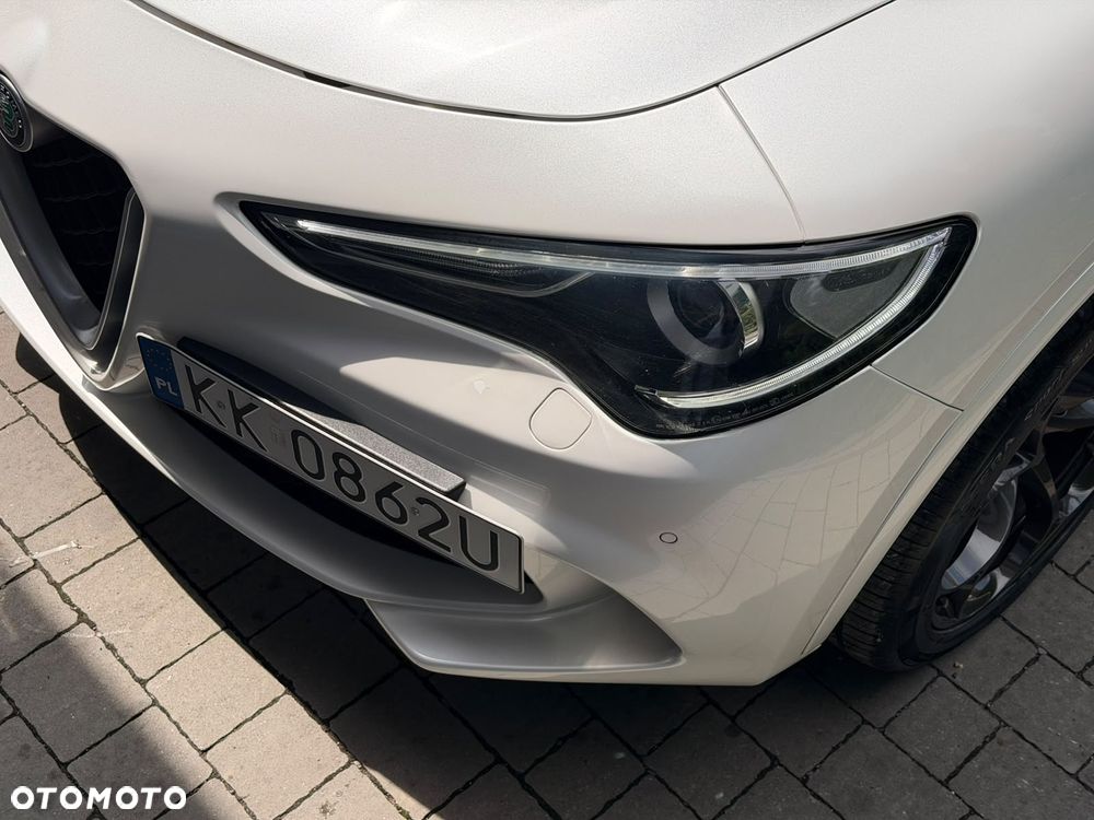 Alfa Romeo Stelvio 2.9 V6 Bi-Turbo Quadrifoglio Q4 - 13