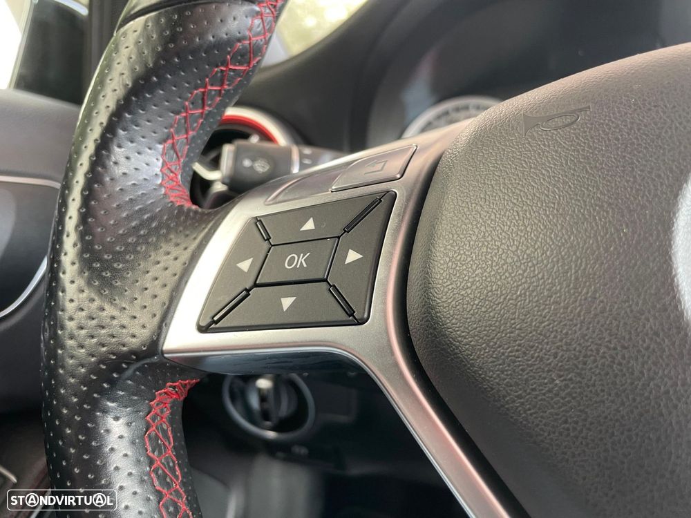 Mercedes-Benz A 200 AMG Line - 18