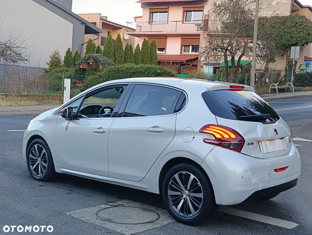 Peugeot 208 PureTech 110 Stop & Start EAT6 Tech Edition - 35