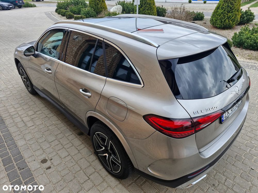 Mercedes-Benz GLC - 11
