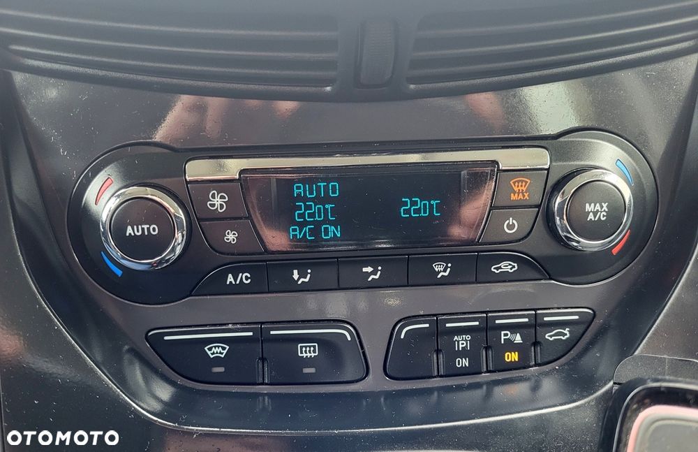 Ford Kuga 2.0 TDCi 4x4 SYNC - 20