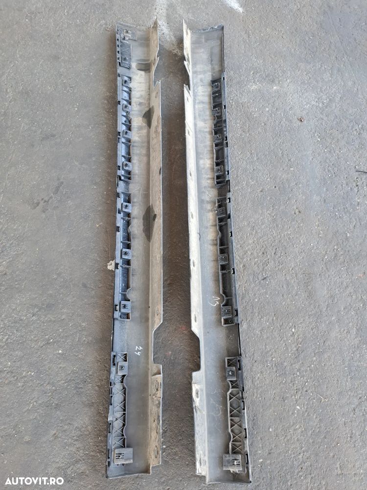 Prag stanga dreapta model facelift Black Sapphire cod 475 Originale BMW E90 LCI E91 LCI - 5