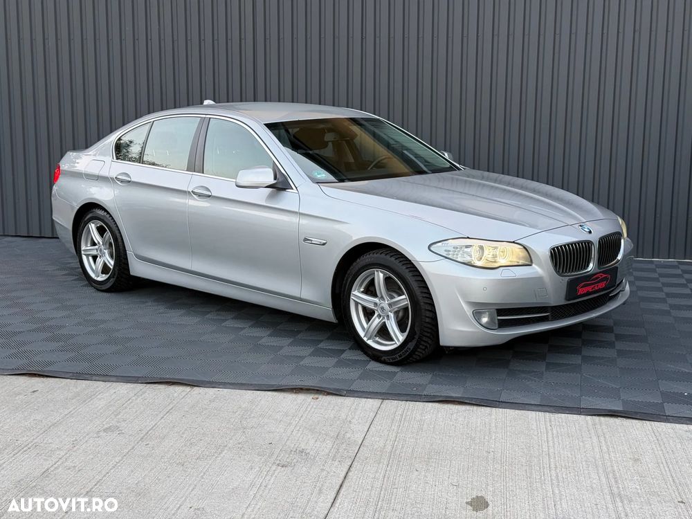 BMW Seria 5 520d Aut. Modern Line - 3