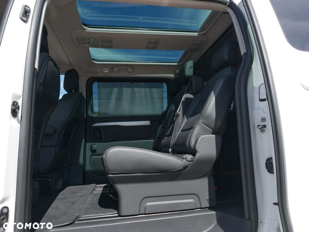 Toyota Proace Verso 2.0 D4-D Medium VIP - 17