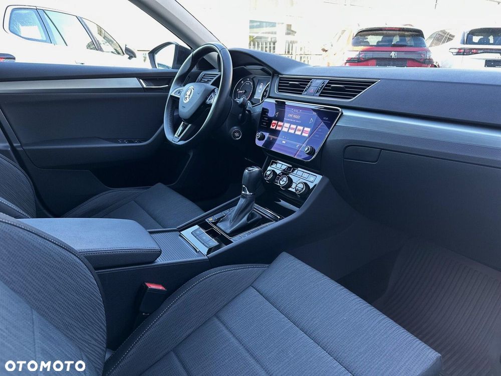 Skoda Superb 2.0 TDI 4x4 Ambition DSG - 9