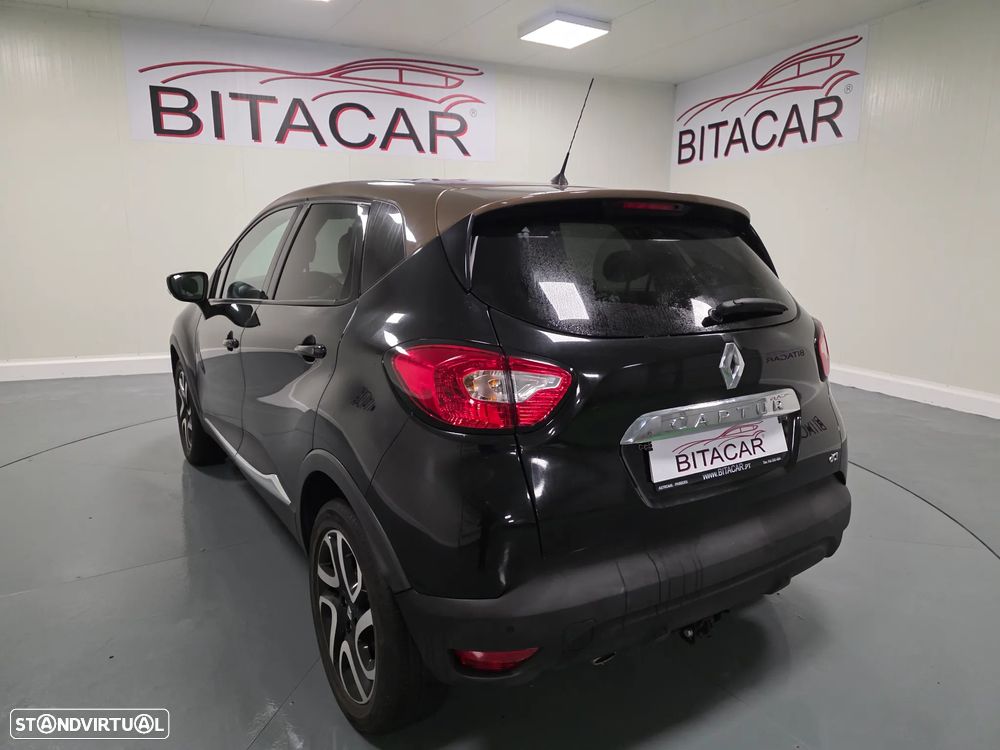 Renault Captur 1.5 dCi Exclusive - 16