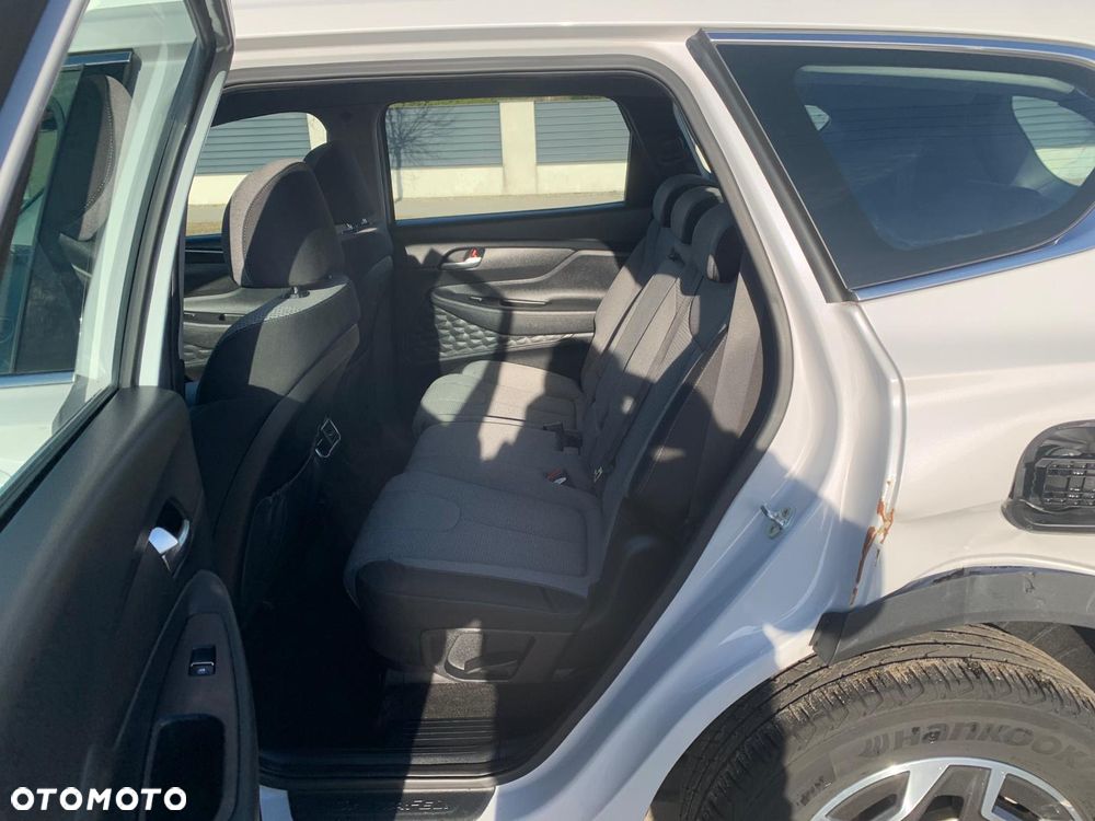 Hyundai Santa Fe 1.6 HEV 2WD 6-Sitzer Signature - 25