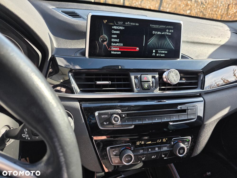 BMW X1 sDrive18d - 10