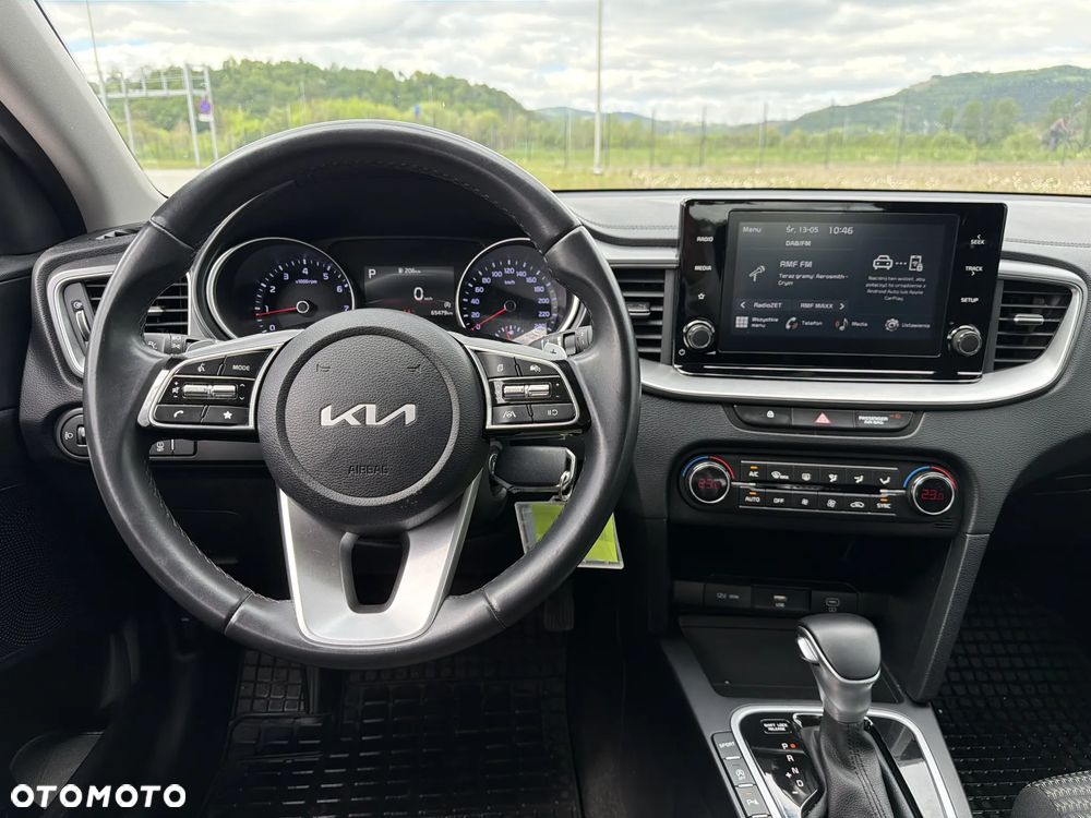 Kia Ceed 1.5 T-GDI M DCT - 14
