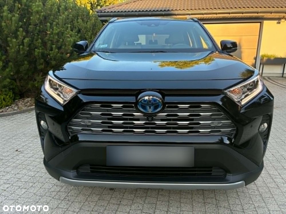 Toyota RAV4 - 11