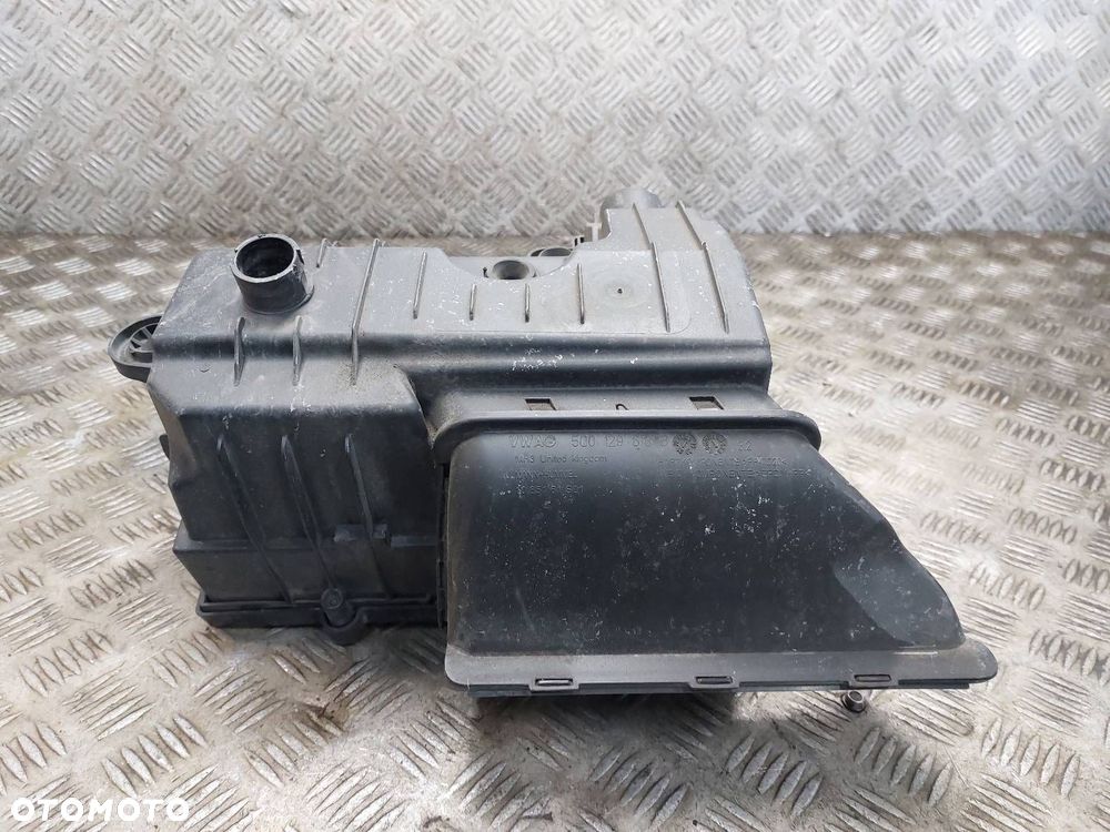 OBUDOWA FILTRA + PRZEPŁYWOMIERZ OCTAVIA III 2.0 TDI 5Q0129607AA 03L906461A - 5