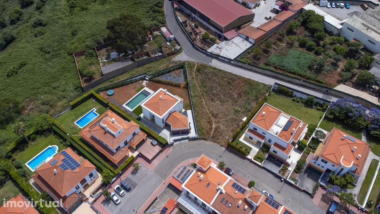 Terreno 894 m2, Barcarena, Oeiras - Grande imagem: 2/26