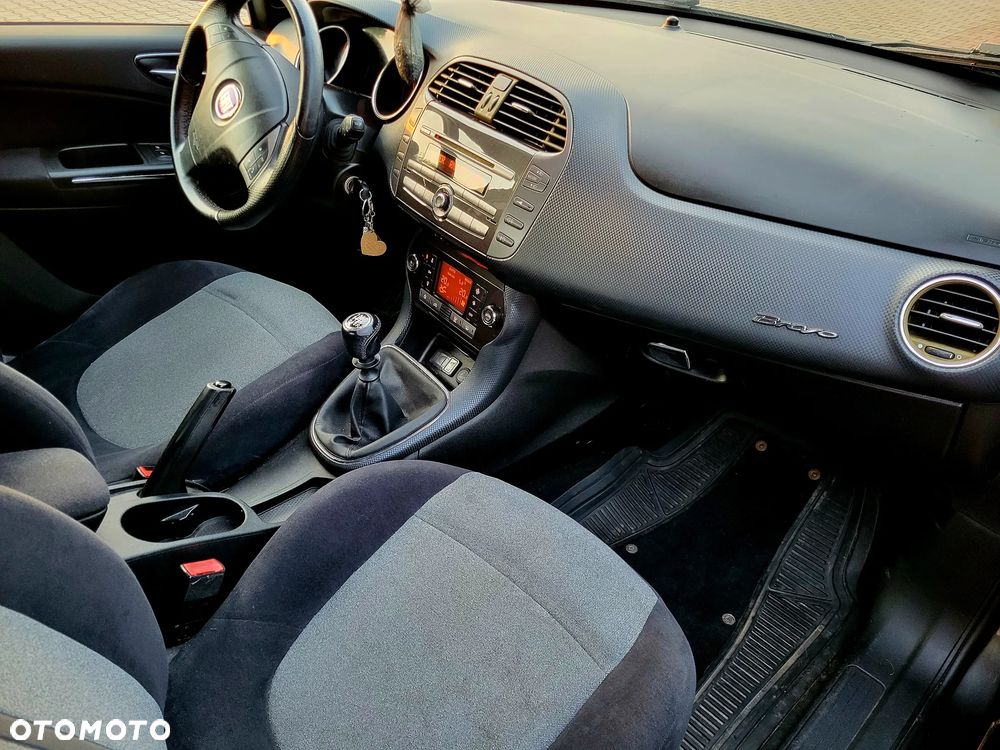 Fiat Bravo 1.9 Multijet 16V Emotion - 14