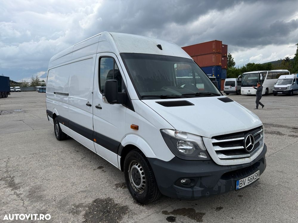 Mercedes-Benz Sprinter - 1
