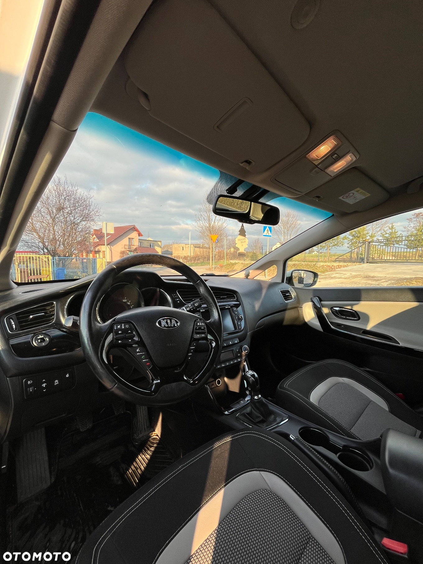 Kia Ceed - 15
