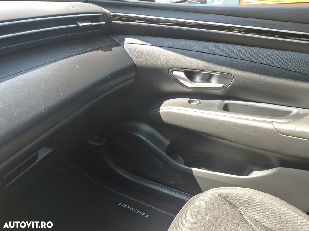 Hyundai Tucson 1.6 T-GDi HEV 2WD Advantage - 27