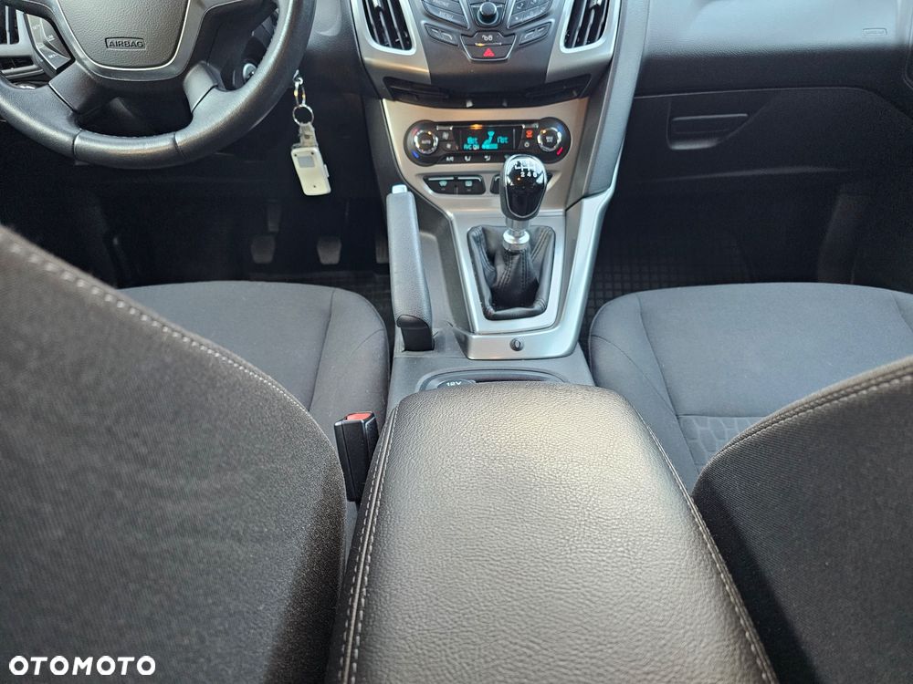 Ford Focus 1.6 TDCi Edition - 5
