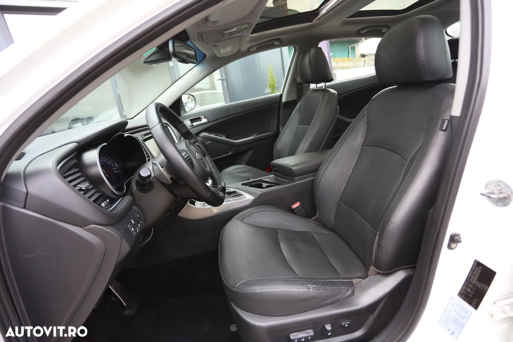 Kia Optima 1.7 DSL EXECUTIVE AT - 9