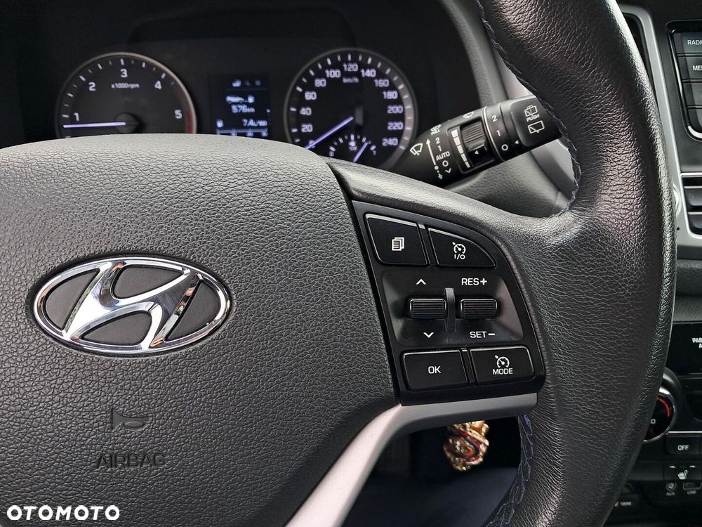Hyundai Tucson 1.7 CRDI BlueDrive Comfort 2WD - 16