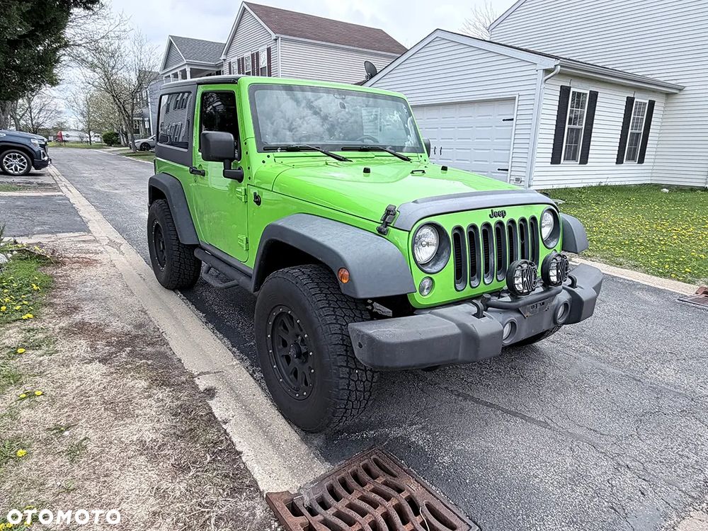 Jeep Wrangler - 4