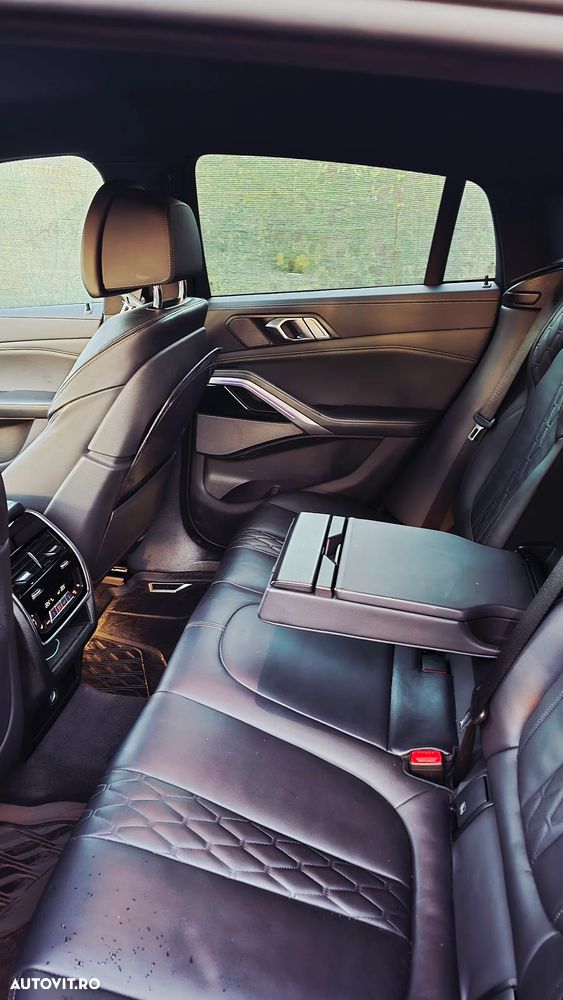 BMW X6 xDrive40i AT MHEV - 8