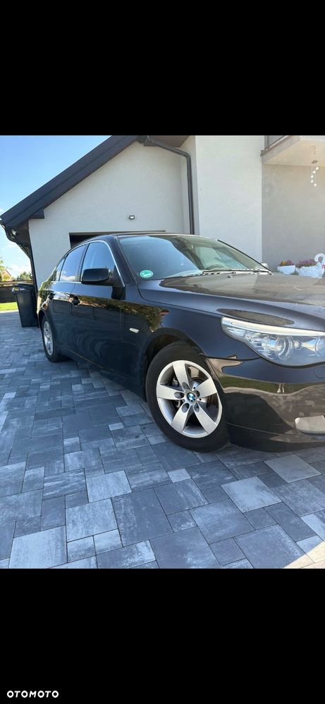 BMW Seria 5 523i - 3