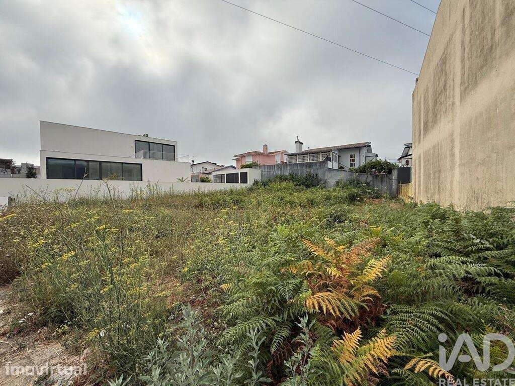 Terreno em Alvarelhos e Guidões de 181,00 m2