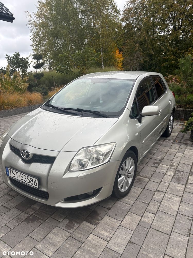 Toyota Auris - 17