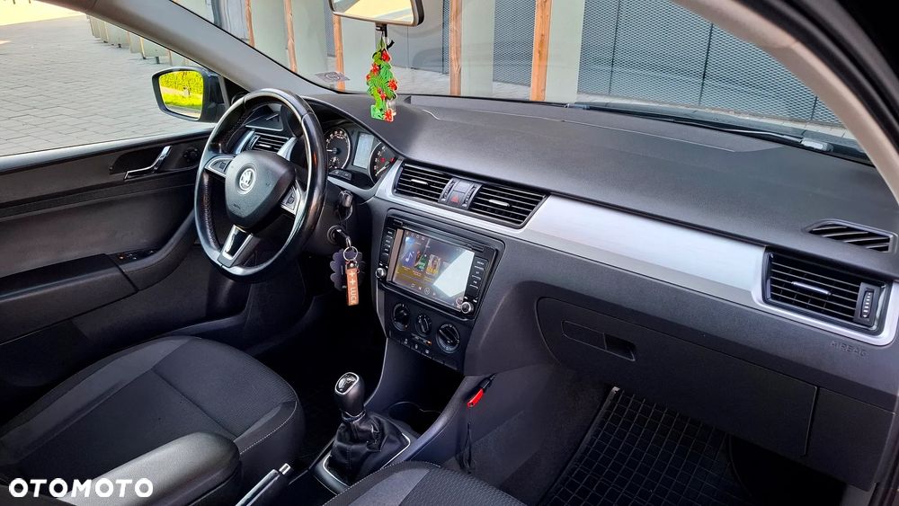 Skoda RAPID Spb 1.6 TDI DPF Active - 17