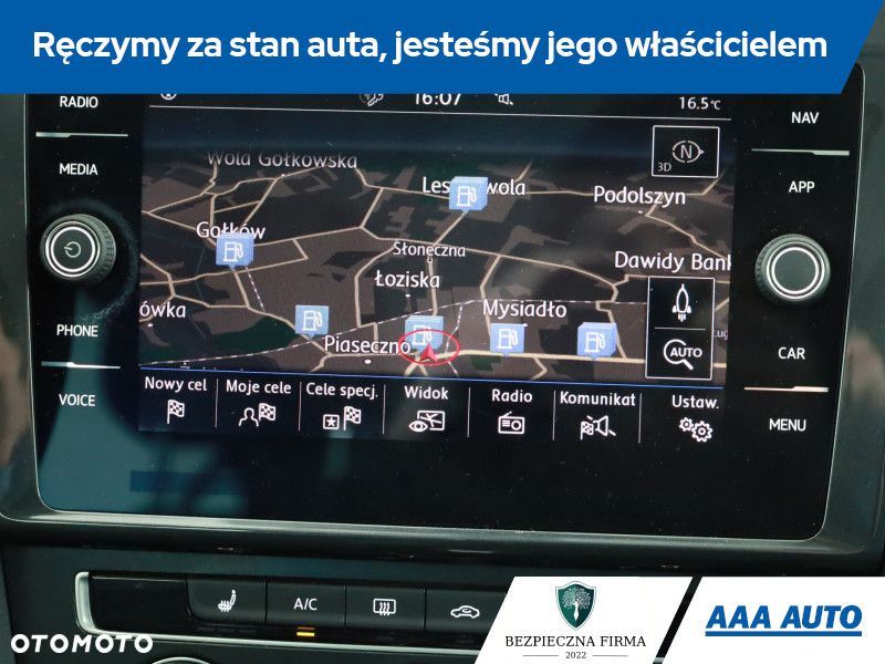 Volkswagen Golf - 16