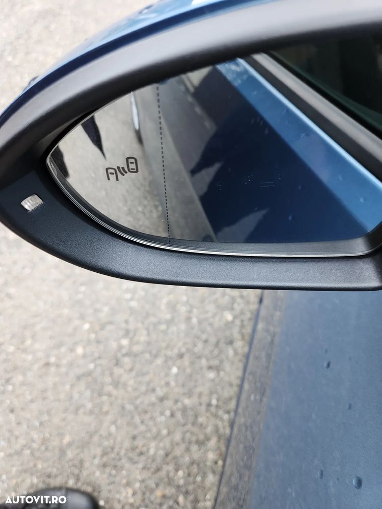 Volkswagen Golf 1.0 TSI BMT Comfortline - 28