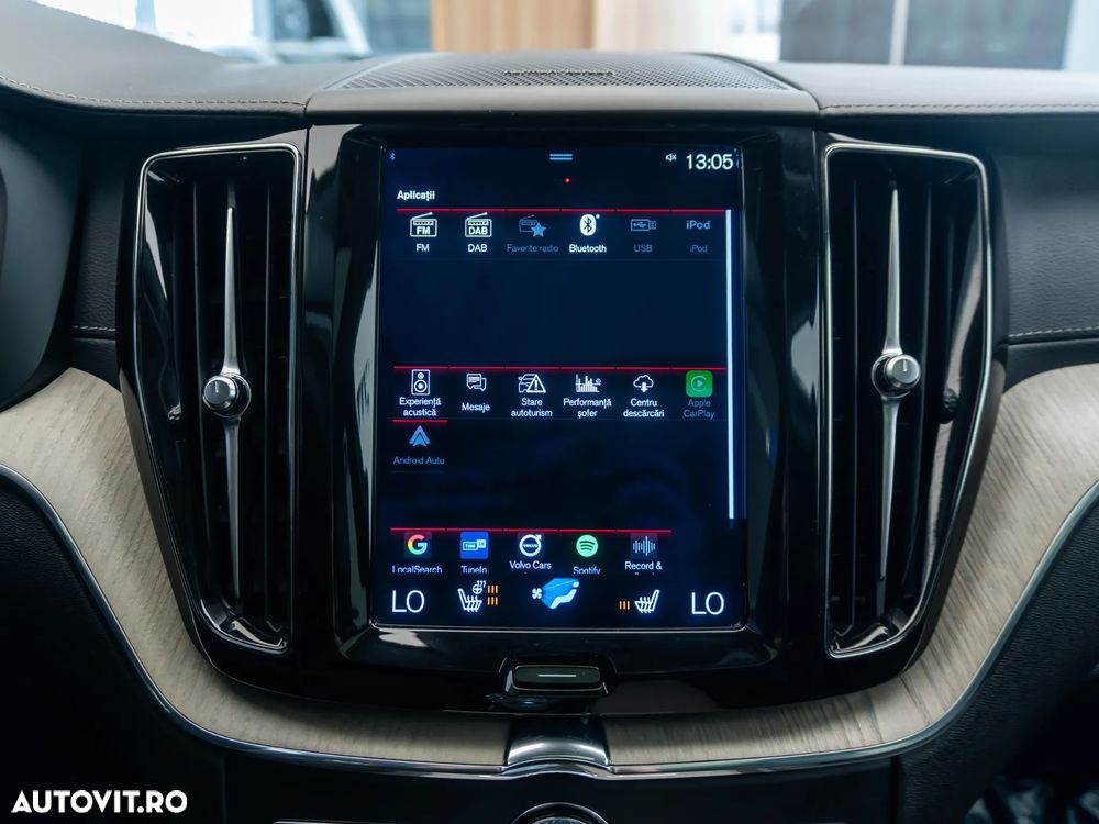 Volvo XC 60 T6 AWD Recharge Geartronic Inscription - 25