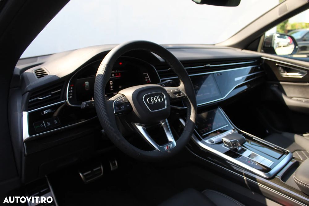 Audi Q8 55 TFSI quattro Tiptronic MHEV - 10