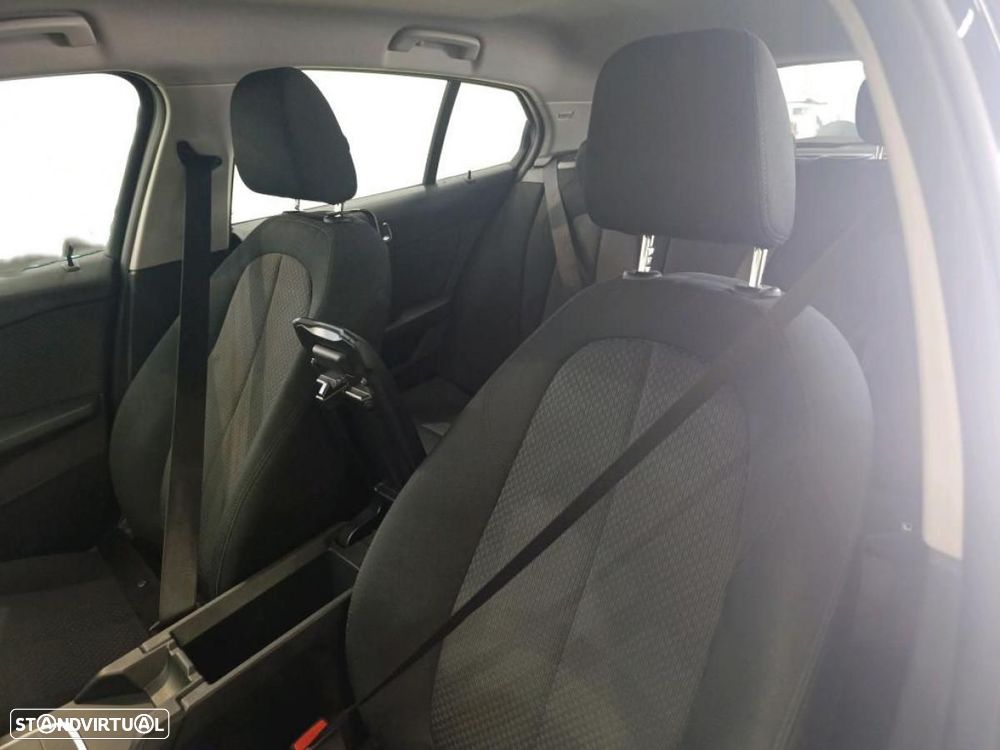 BMW 116 d Auto - 4