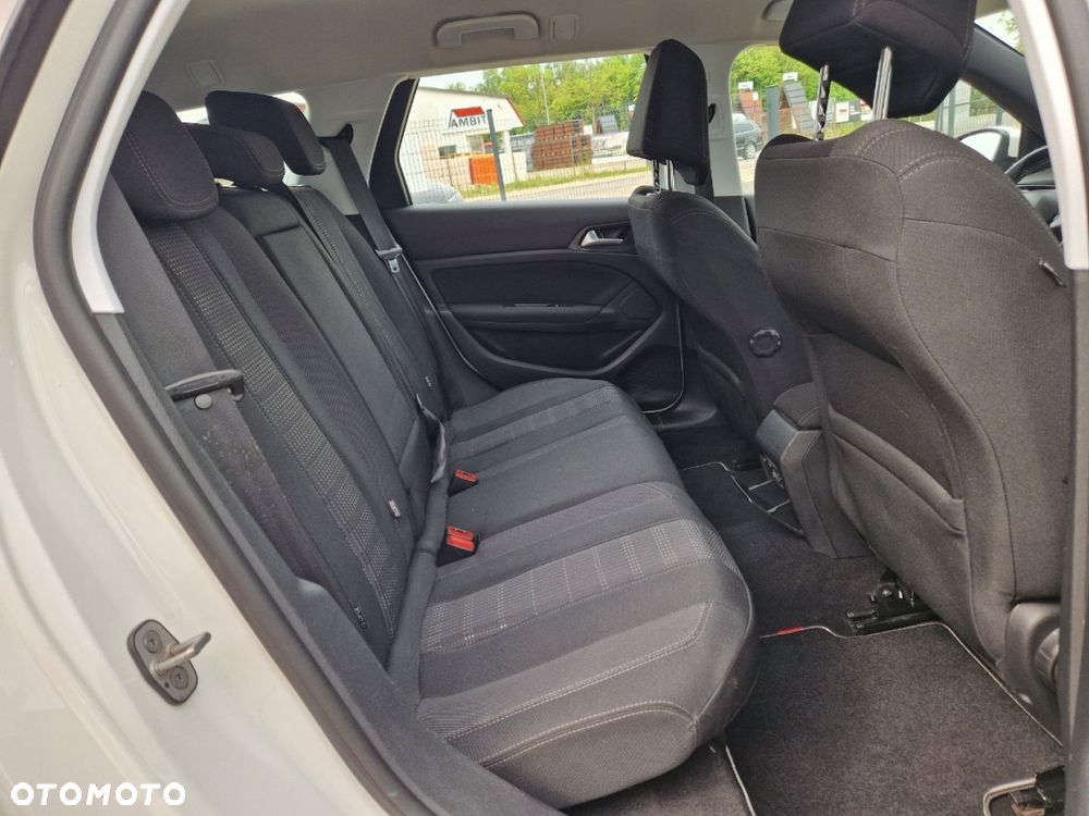 Peugeot 308 BlueHDi 120 Stop & Start Allure - 19
