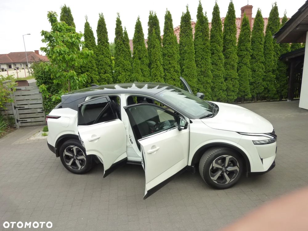 Nissan Qashqai 1.3 DIG-T N-Connecta DCT - 21