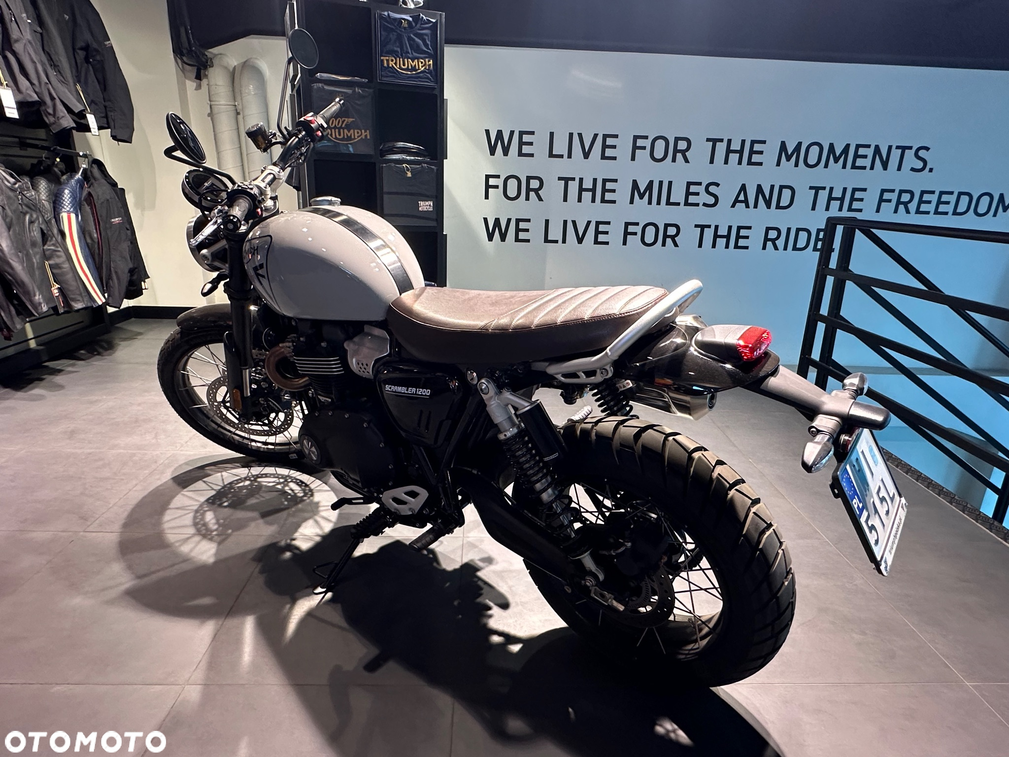Triumph Scrambler - 7